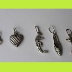 5db ezüst charm medál zsuzsu... karkötőre - Gondola, delfin, szív, papucs (topánka) fotó
