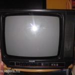 Philips 50.W, közepes méretű színes hagyományos TV.gyűjtőknek is ajánlom fotó