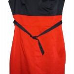 STEPS 36-os méretű, elegáns/alkalmi fekete-piros színű, szaténszerű anyagú női egész ruha fotó