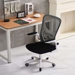 Ergonomikus irodai szék felhajtható könyöktámasszal, fehér fotó