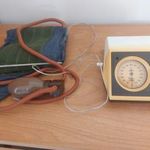 (K) Régi orosz vérnyomásmérő eredeti dobozával fotó