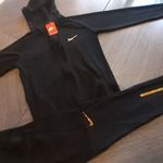 Nike női melegítő szett szabadidő ruha együttes M-es Új Raktáron! Több termék EGY szállításidíj! fotó