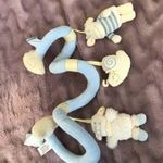 Játék spirál hordozóra kiságyra babakocsiba baba játék baby fiús kék krémszín fotó