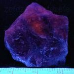 Világító UV ásvány - Szodalit ásvány (587.) fotó