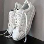 Adidas Originals bőr cipő fotó