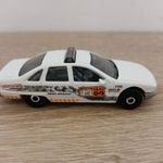 Matchbox '94 Chevy Caprice Police "Bosque Security" "Taxi" fotó