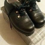 Munkavédelmi cipő újszerű fotó