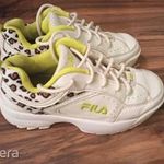 33-as lány Fila edzőcipő, sneaker, magasított talpú, fotó