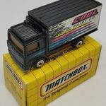 Matchbox MB-23 Volvo Container Truck Cool Paint fotó