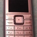 Nokia 6070 retro mobiltelefon (L) fotó