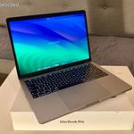Macbook Pro | 512GB SSD | ÚJ Akku | 2018 i5 13" Touch | 3.8GHz | Újszerű | Magyar | Doboz fotó