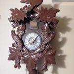 Német Schwarzwaldi kakukkos óra , szervizelt szerkezet , felújított tok , fotó