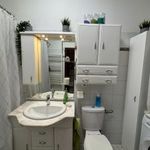 Fürdőszoba márványlapos mosdószekrény, tükrös polcos elem, állószekrény, Alföldi WC, faliszekrény fotó