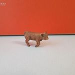 Eredeti Schleich Skót felföldi marha borjú állatfigura ! 7x4, 5cm ! No.: 13660 fotó