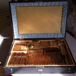 Aranyozott 12 személyes ezüst evőeszköz készlet, eredeti dobozban, összsúly 5530 gr. fotó