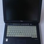 Fujitsu Lifebook C1320 laptop - 1 hó gari - P4 M750 / 1 GB RAM / 60 GB HDD / DVD-RW / Windows XP fotó