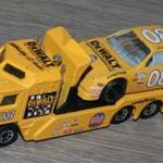 Matchbox (Team Convoy) Kenworth Cabover Racing Transporter + Chevrolet Lumina - DEWALT fotó