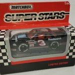 Matchbox Super Stars 3 Chevrolet Lumina Dale Earnhardt GM Parts Goodwrench Nascar fotó