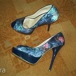 Platform női nyitott orrú alkalmi cipő kék, virágos 37 fotó
