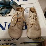 Antik kisgyermek bőr cipőcske fotó