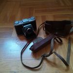 Régi Belca fényképezőgép bőr tokjában fotó