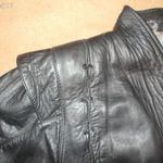 Fekete valódi bőr női dzseki mérete M ... sajnos kinőtem de egy ugyan ilyen XL -re elcserélném: ) fotó