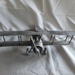 kétfedelű repülőgép alumínium makett 1. világháború 27 x 30, 5 cm fotó