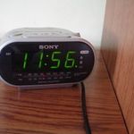 Sony ICF-C318 asztali digitális kijelzős minőségi órás rádió, rádiós ébresztő óra fotó