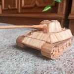 Királytigris harckocsi makett saját kezűleg gyufából megépítve fotó