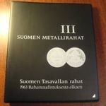 Finnország nagyméretű 310x270 mm-es gyűjtőalbumban szép évszámgyűjti 170 db érmével /leírás/ fotó