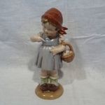 4793 Antik Bertram nagyméretű porcelán kislány fotó