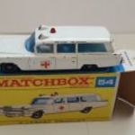 Regular Matchbox Cadillac Ambulance dobozával fotó