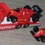 Matchbox (Team Convoy) Kenworth Cabover Racing Transporter + x2 Grand Prix Racers - FERRARI fotó