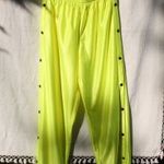 NIKE neon sárga férfi jogging alsó/nadrág, oldalt patentos, L-es fotó