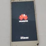 Törött Huawei mobiltelefon alkatrésznek fotó
