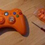 Narancs színű Xbox 360 kontroller + chatpad eladó! fotó