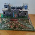 Retro játék régiség: királyi vár / lovagi vár tornyokkal, csapóhíd - RITKASÁG! fotó