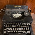 Rentor régi írógép fotó