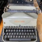 Antik Mercedes taska írógép, ritka fotó
