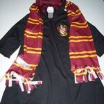 "Harry Potter 3-4years 104cm" jelmez Gryffindor kapucnis+sál 2r. válltól h.67cm szinteúj fotó