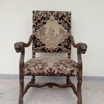 antik reneszánsz dudás gobelin kárpitopzású dúsan faragott oroszlán karfás karos szék karosszék 4198 fotó