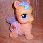 Aranyos My Little Pony mászó, interaktív póni fotó