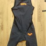 Arena Powerskin Trisuit Carbon szálas triatlon ruha úszódressz úszó verseny S fotó