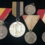 10db sport érme emlékérme kitüntetés mellszalagon gyűjtemény 1899-1935 1Ft NMÁ fotó
