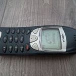 Nokia 6210 mobiltelefon töltőjével!!! fotó
