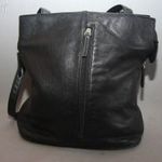C&A Valódi bőr, fekete, puha, kényelmes, ,pakolós, klasszikus válltáska, táska-női fotó