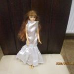 Funville fehér ruhás barbie baba., akár 1FT-ért! fotó