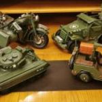 Katonai harci járművek - makett gyűjtemény fotó