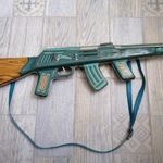 Lemezárúgyári puska (AK47) fotó