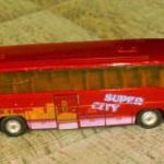 Welly Super City fém túristabusz modell fotó